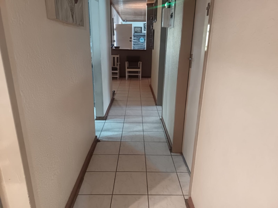 4 Bedroom Property for Sale in Carters Glen Northern Cape